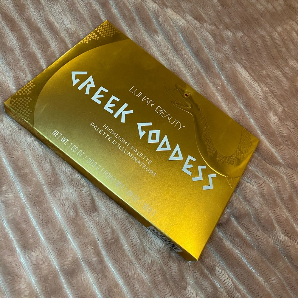 Lunar Beauty Greek Goddess Highlighter Palette